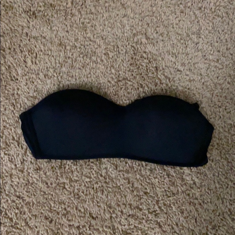 Shein bandeau strapless black bra.